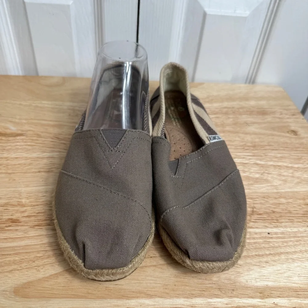 TOMS Alpargata Slip On Shoes 8 Taupe Striped Canvas Boho Espadrille Flat